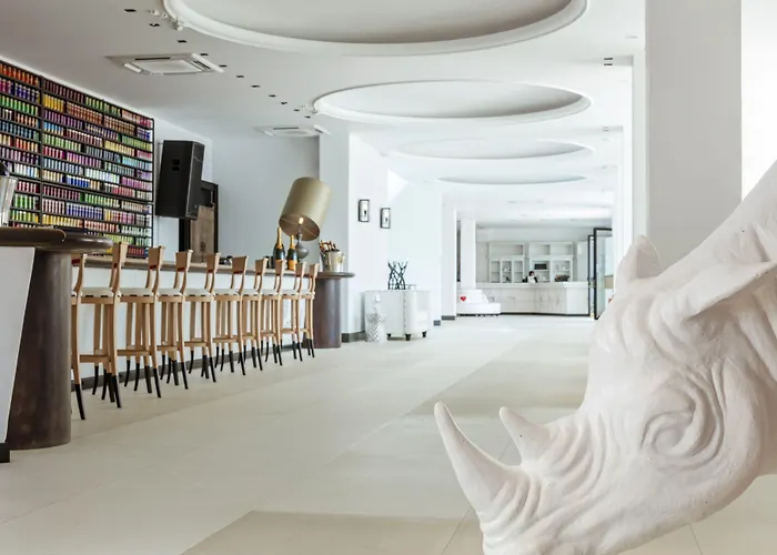 Myconian Imperial - Leading Of The World Ελιά