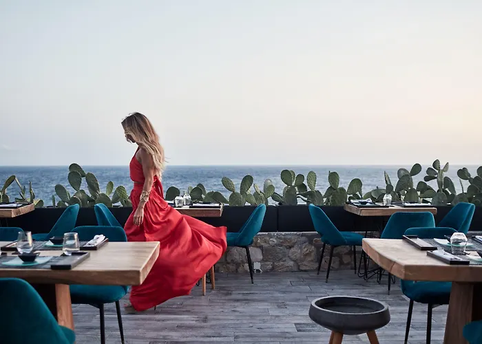 Myconian Imperial - Leading Of The World Elia (Mykonos)