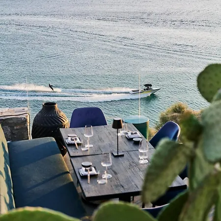 Myconian Imperial - Leading Of The World Elia (Mykonos)