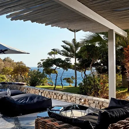 Myconian Imperial - Leading Of The World Elia (Mykonos)