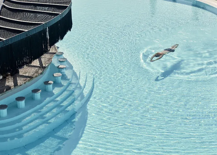 Myconian Imperial - Leading Of The World 5* Elia (Mykonos)